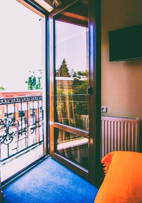 The Rogashome Tiflis Dış mekan fotoğraf